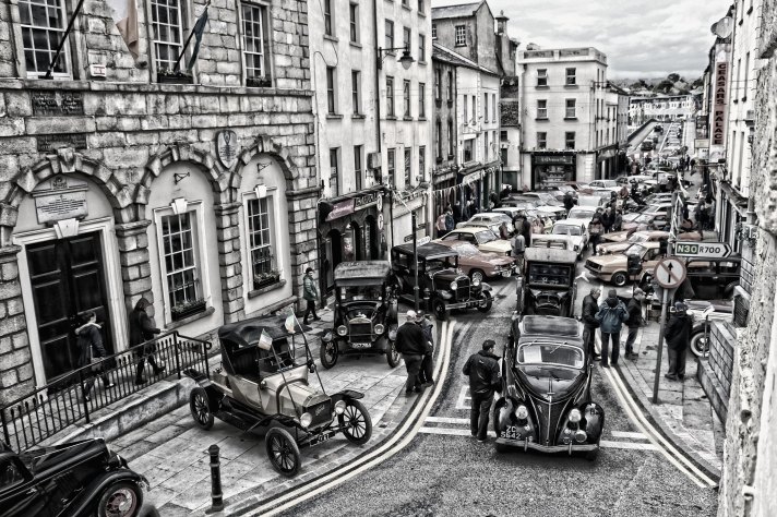 vintage cars the the Tholsel New Ross
